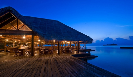 Rihiveli Beach Resort ***