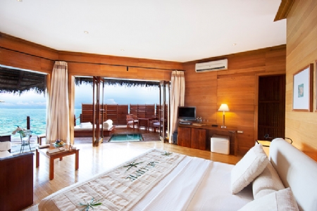 Adaaran Select Meedhupparu Island Resort ****