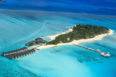 Summer Island Village ***