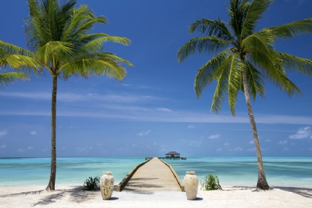 Atmosphere Kanifushi Beach & Spa *****