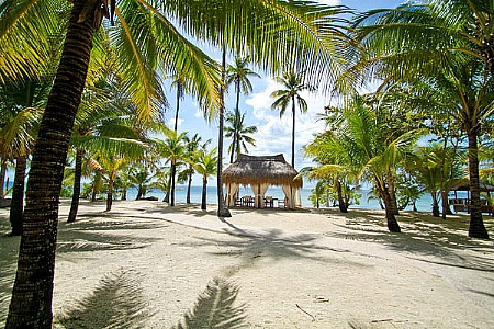 Coco Grove Beach Resort ***