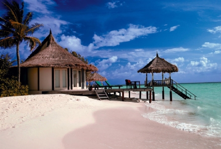 Banyan Tree Maldives Vabbinfaru ******+