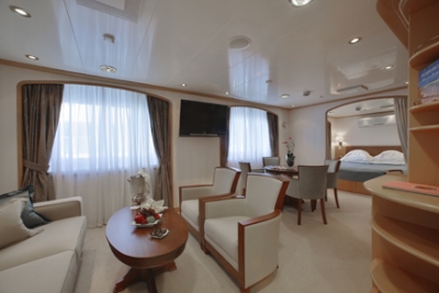 SeaDream I