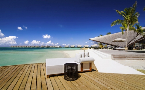 Jumeirah Vittaveli ******