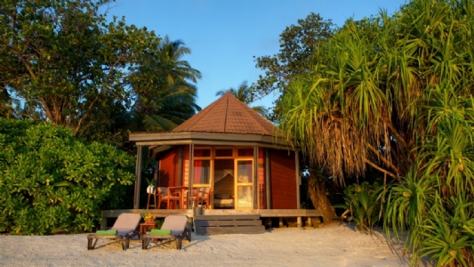 Komandoo Island Resort *****