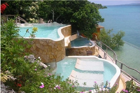 Badian Island Resort & Spa *****