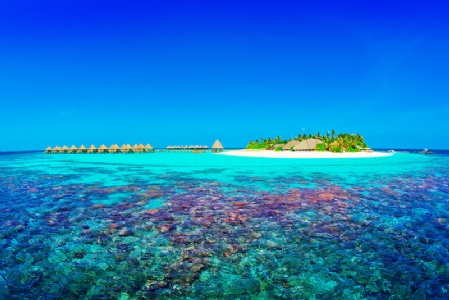 Adaaran Select Hudhuranfushi Island Resort ****