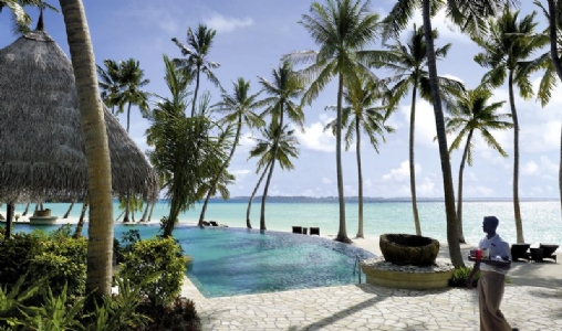 Shangri-La's Villingili Resort*****+